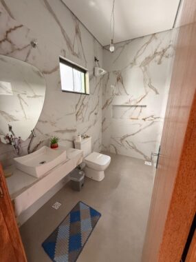 01a21227-c171-42ef-8b7a-063f65fd3118