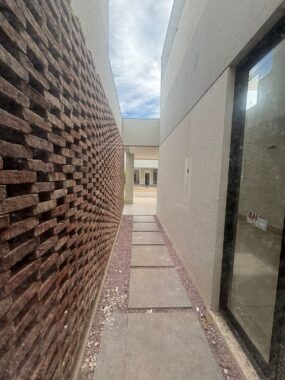 053b2d2e-3d3a-40b7-a5a2-6a855b323347