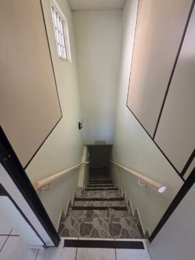 28f59748-0fe0-4825-9f6f-cf97ac6a2121