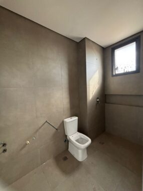 3049e66f-02ec-47e9-b2d1-90beadc5b24f