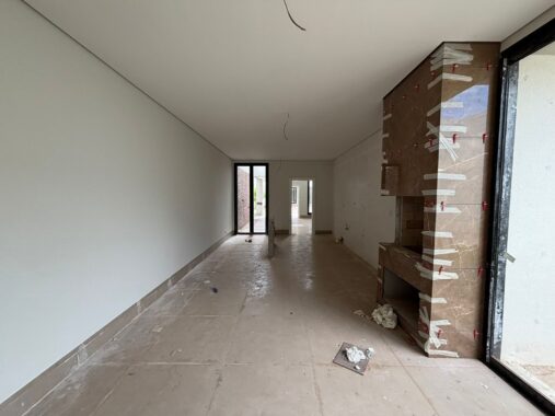 896e0ed3-bcd3-4d49-aa71-139014e84c12