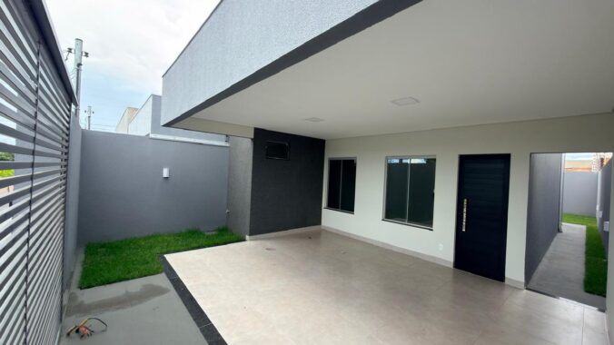 8e314729-ce48-4876-a917-20af236f2555