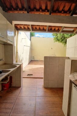 95bfd39e-1086-4fdb-ab59-28a8f3f837bb