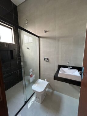 WhatsApp Image 2025-11-24 at 10.29.49 (2)