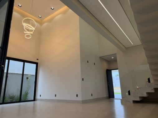 WhatsApp Image 2025-12-17 at 10.07.46