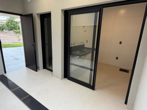 WhatsApp Image 2025-12-17 at 10.07.49 (3)