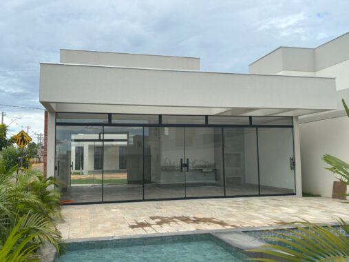 b6cea047-c9b4-4ca3-8d5f-c6c46ed3a700