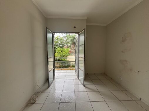 bd33d306-50b2-4bc8-934b-55c0bcecba72