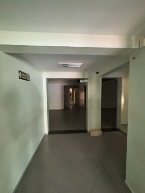 c9d96193-d9c7-4779-8b7b-0c6146952910