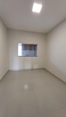 d5f39e83-60aa-4de8-b782-8c398055c354