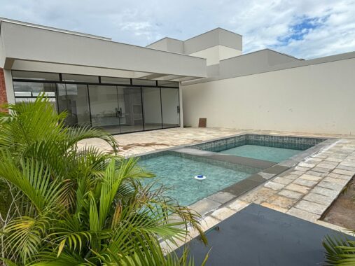 d6b1339c-2c89-4680-9d58-cc62d6b7aa1c