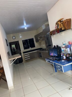 ea8de327-b7d4-4cd0-bad1-59e6863140a4