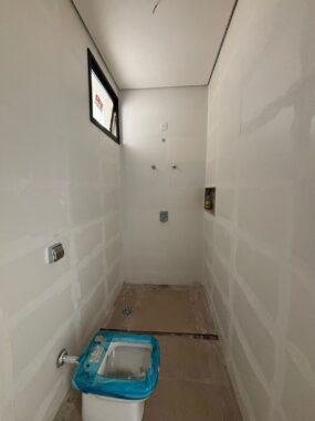 eb0927e8-855c-4bc6-99f9-de9a6ecd9b35