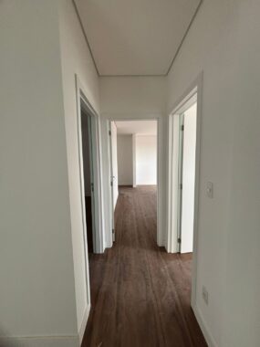 f2f89e1b-2d9f-4208-bc49-f267a3010f6b